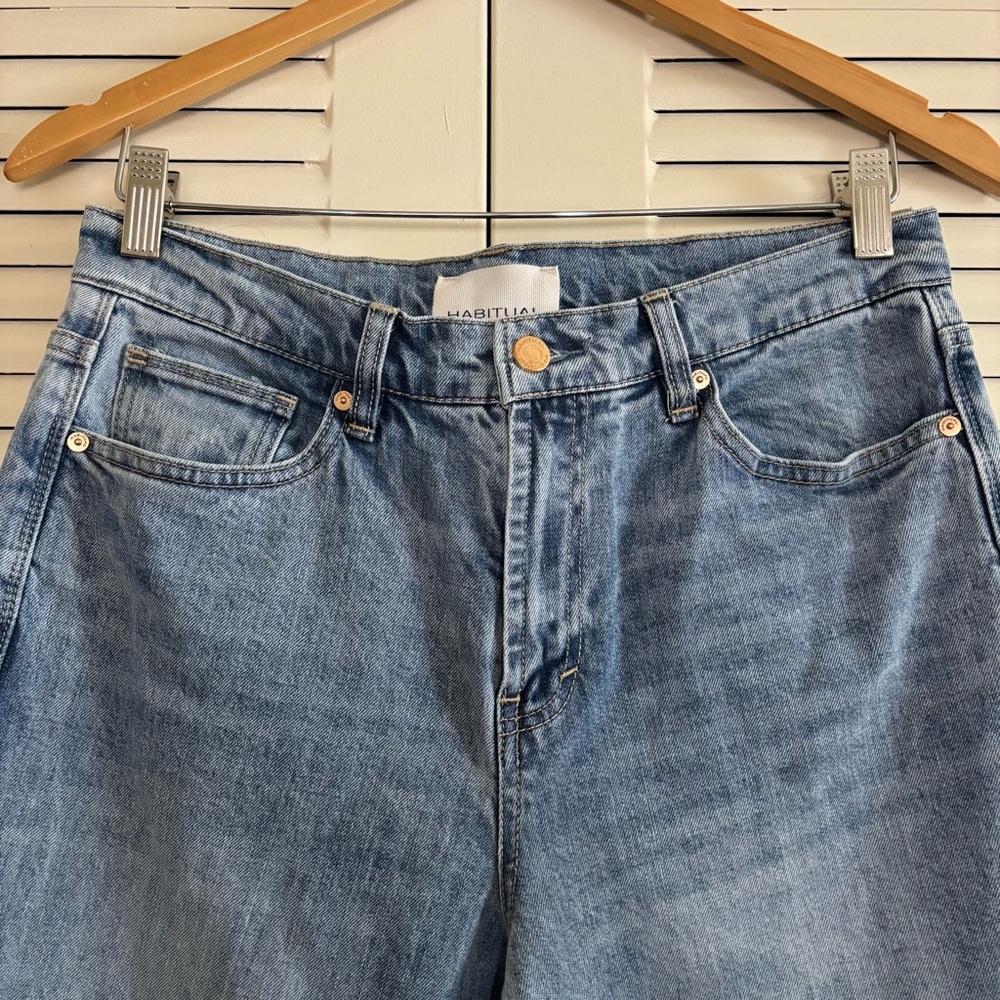Habitual Denver Denim Wide Leg Light Blue Jeans Womens Size 6/28 - Picture 4 of 16